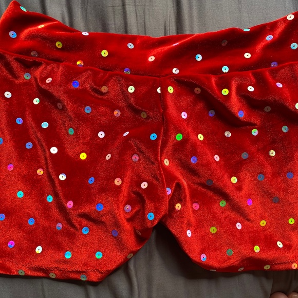 Twerk shorts - Picture 1 of 3
